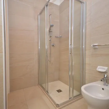 Anna Apartment